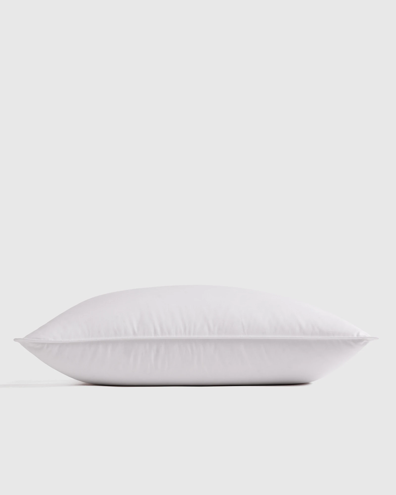 Hypoallergenic Premium Down Alternative Pillow Insert In Medium