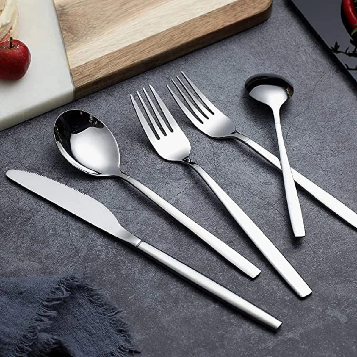 Flatware Set 40 Pieces, Stainless Steel Flatware Set, Silverware Set Service For 8 people