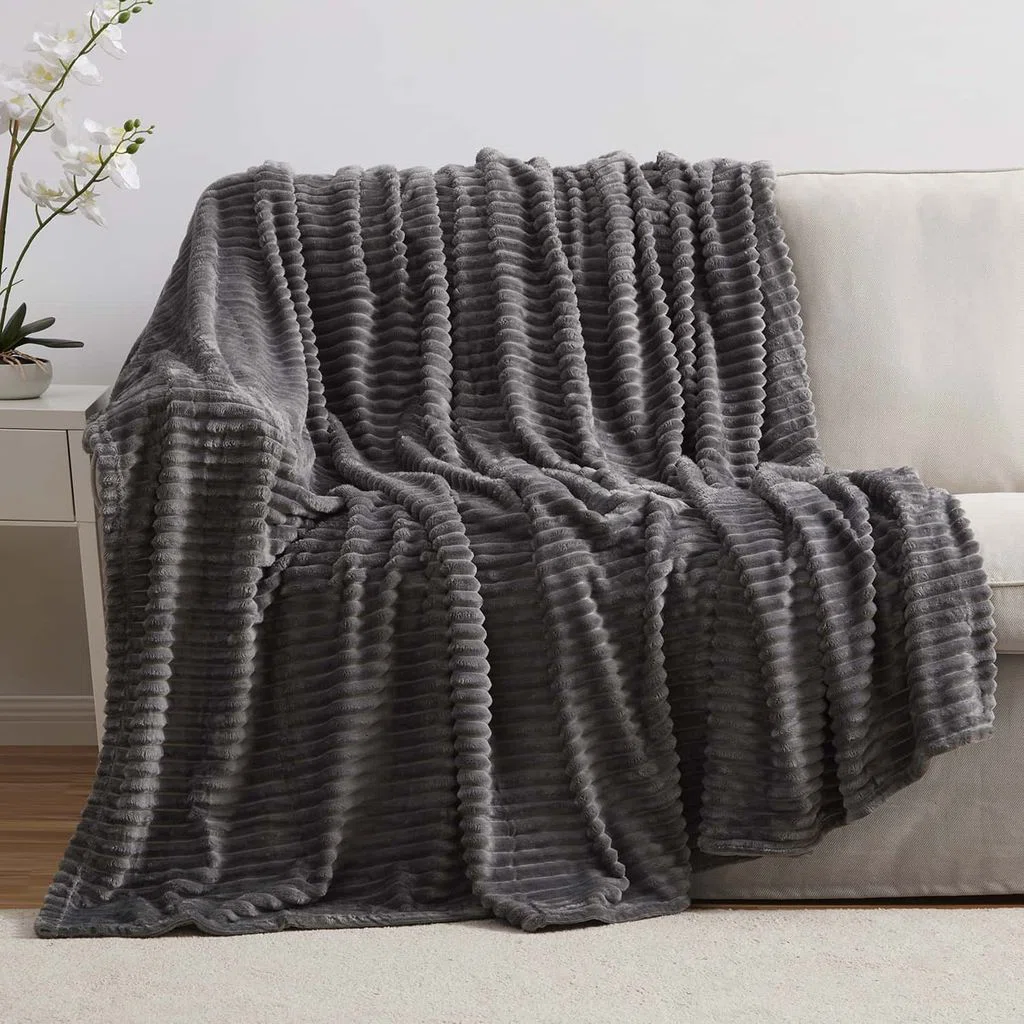 Nestl Cut Plush Cozy Throw Blanket - Fuzzy Warm Fleece Bed Blankets - Throws for Sofa, Bed, and Couch